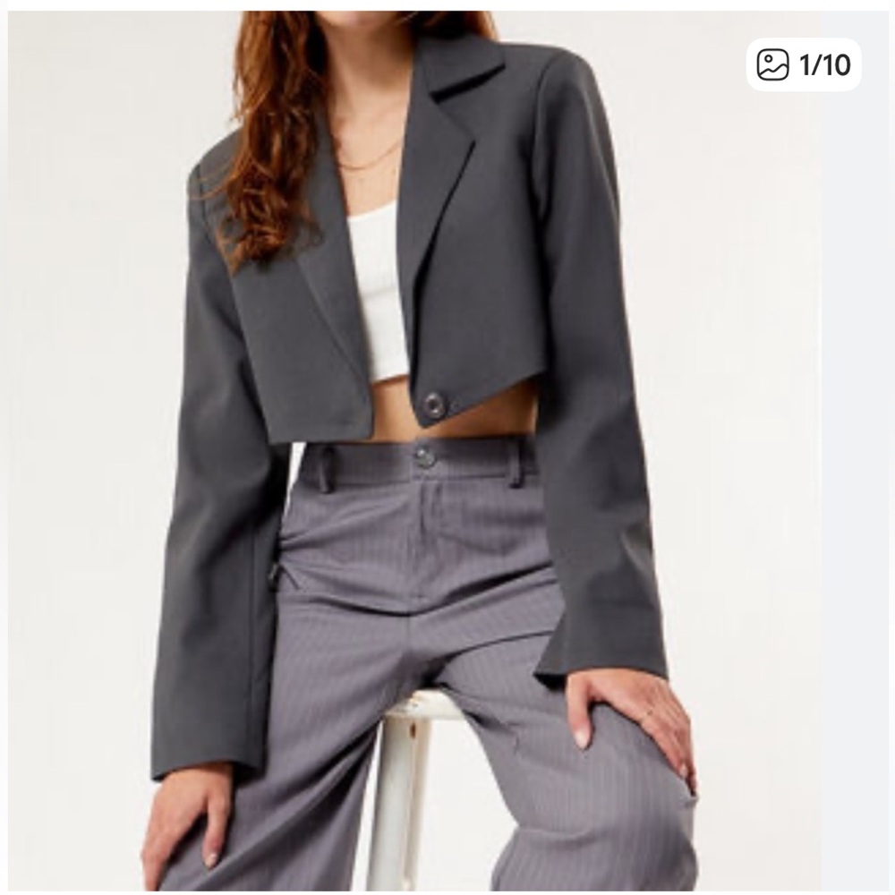 Oak and fort Women's Gray Cropped Blazer